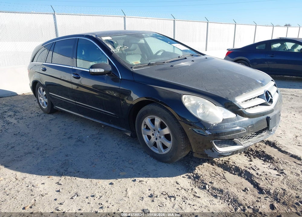 2007 MERCEDES-BENZ R 350 4MATIC VIN: 4JGCB65E67A051713