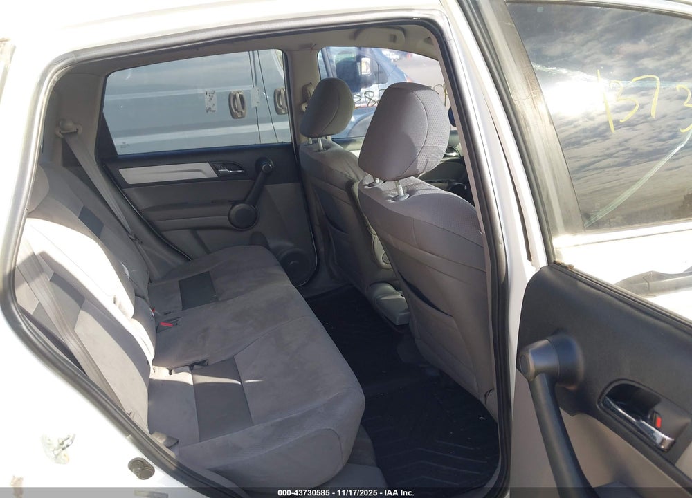 2011 HONDA CR-V SE VIN: 5J6RE3H42BL022028