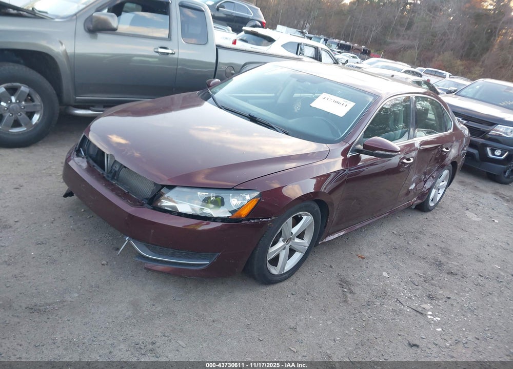 2012 VOLKSWAGEN PASSAT 2.5L SE VIN: 1VWBP7A37CC037696