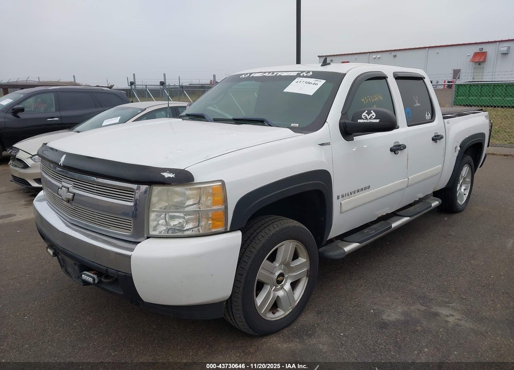 2008 CHEVROLET SILVERADO 1500 LT1 VIN: 3GCEK13388G243025
