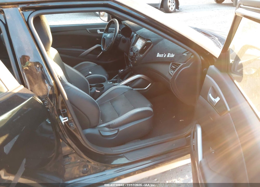 2016 HYUNDAI VELOSTER TURBO VIN: KMHTC6AE4GU289674