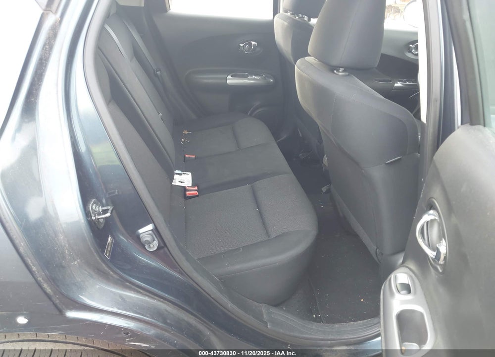 2011 NISSAN JUKE S VIN: JN8AF5MV8BT014546
