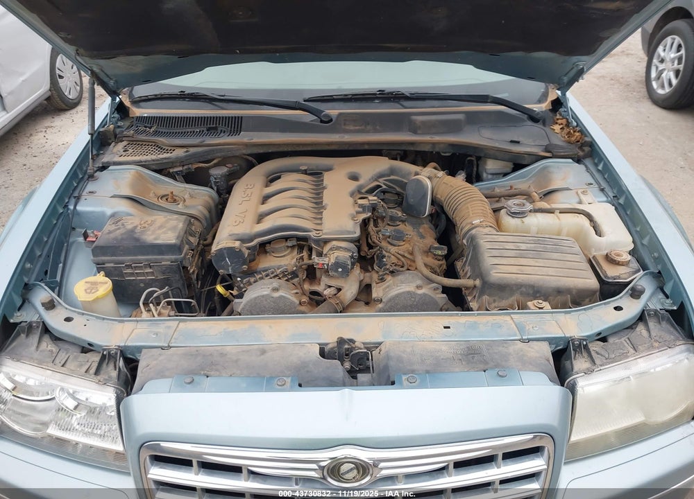 2009 CHRYSLER 300 VIN: 2C3LA53V29H551929