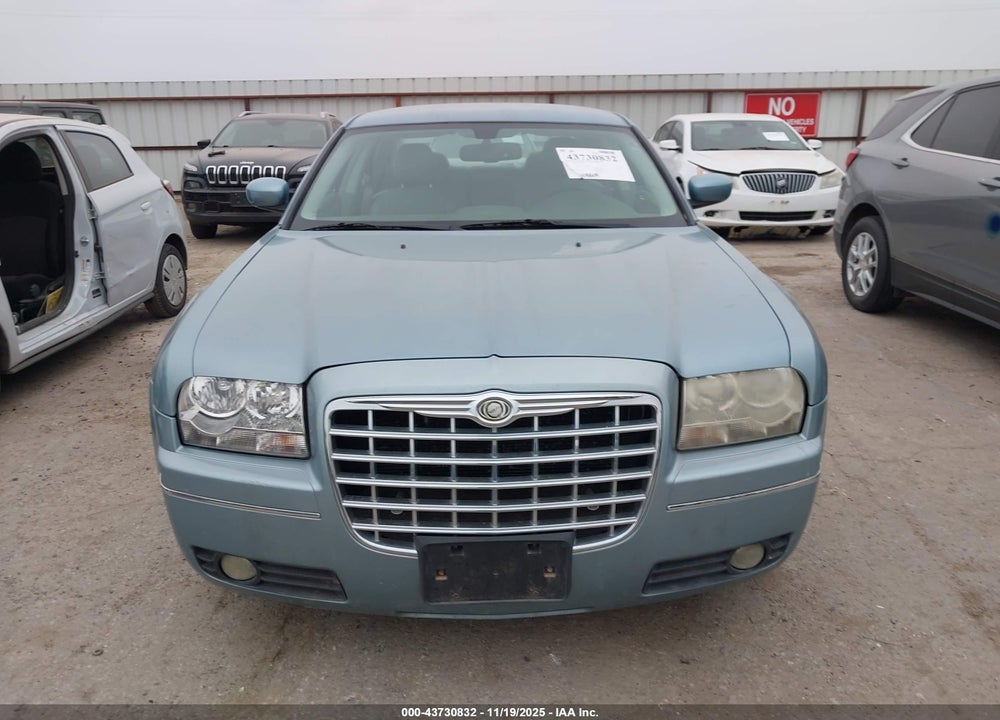 2009 CHRYSLER 300 VIN: 2C3LA53V29H551929