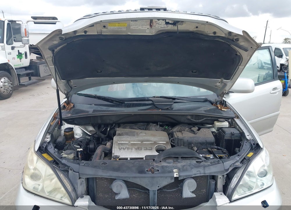 2005 LEXUS RX 330 VIN: 2T2HA31U05C081061