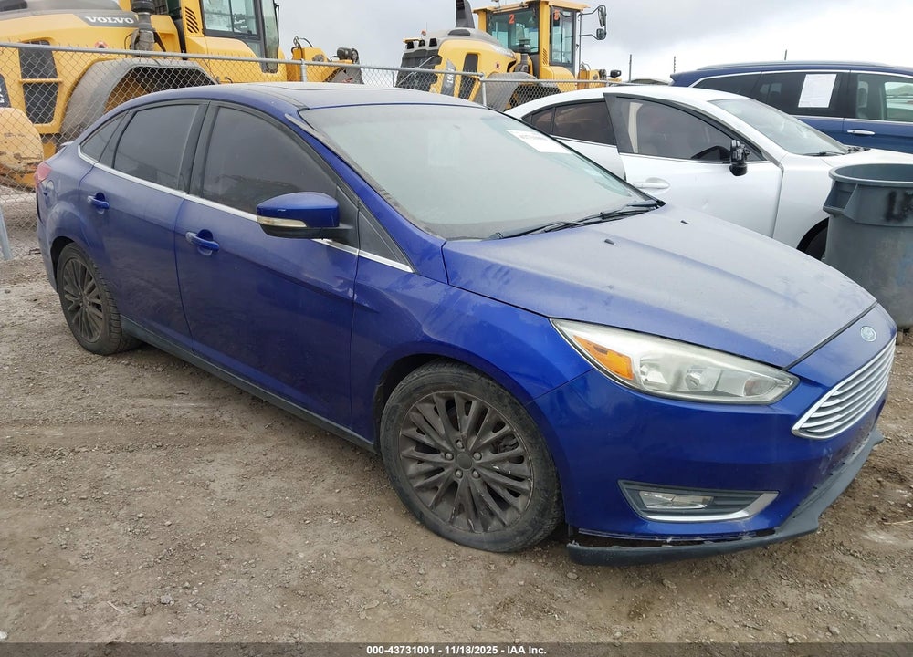 2015 FORD FOCUS TITANIUM VIN: 1FADP3J28FL328066