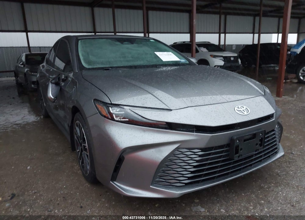 2025 TOYOTA CAMRY XLE VIN: 4T1DAACK9SU570832