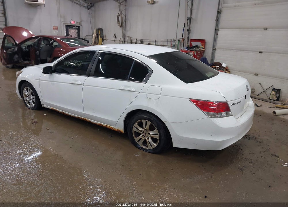 2010 HONDA ACCORD 2.4 LX-P VIN: 1HGCP2F42AA046215