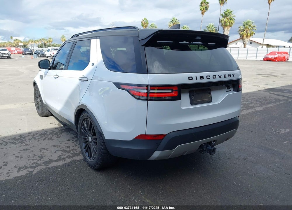 2017 LAND ROVER DISCOVERY HSE LUXURY VIN: SALRHBBV6HA041512