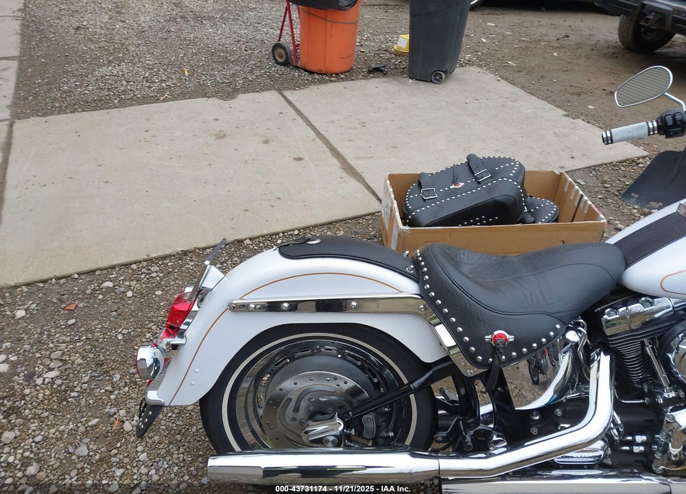 2007 HARLEY-DAVIDSON FLSTC VIN: 1HD1BW51X7Y017515