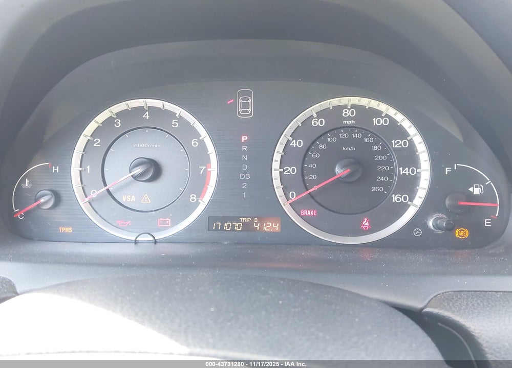 2008 HONDA ACCORD VIN: 1HGCP36708A033506