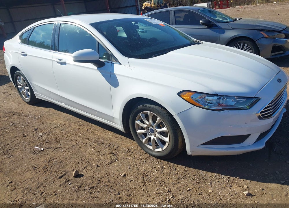 2017 FORD FUSION S VIN: 3FA6P0G73HR382986