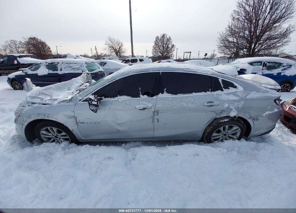 2018 CHEVROLET MALIBU LT VIN: 1G1ZD5ST9JF218512