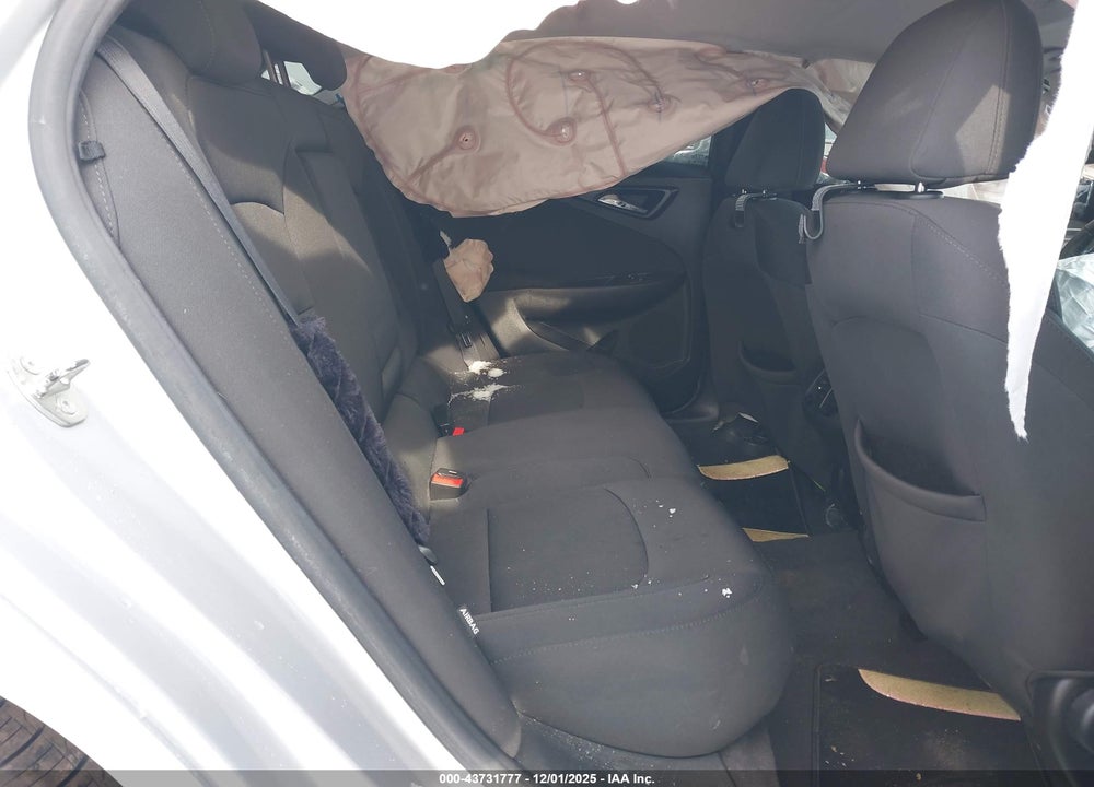 2018 CHEVROLET MALIBU LT VIN: 1G1ZD5ST9JF218512