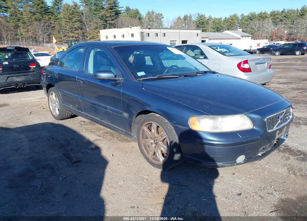 2005 VOLVO S60 2.5T AWD VIN: YV1RH592752456293