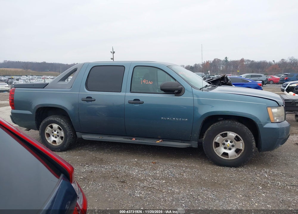 2010 CHEVROLET AVALANCHE VIN: 3GNVKEE04AG245040
