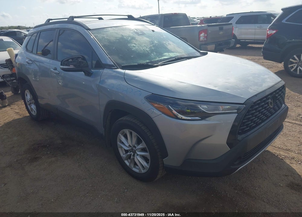 2022 TOYOTA COROLLA CROSS LE VIN: 7MUCAAAG0NV035238
