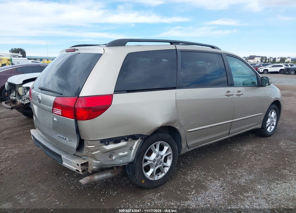 2005 TOYOTA SIENNA XLE VIN: 5TDBA22C95S049565