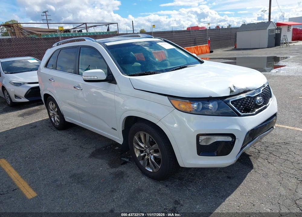 2013 KIA SORENTO SX V6 VIN: 5XYKWDA26DG326173