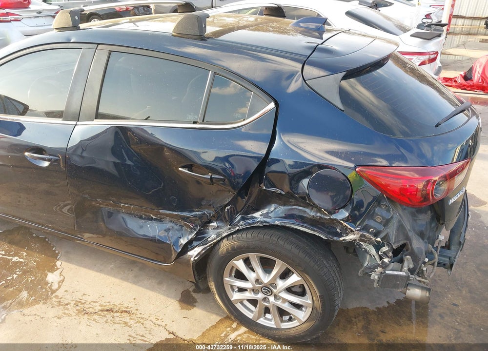 2015 MAZDA 3 I TOURING VIN: JM1BM1L7XF1257391