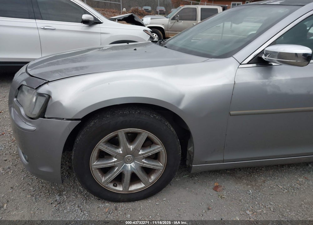 2011 CHRYSLER 300 VIN: 2C3CA4CG8BH524591