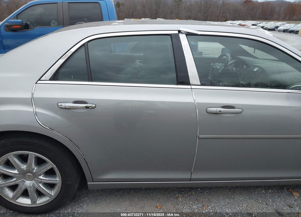 2011 CHRYSLER 300 VIN: 2C3CA4CG8BH524591