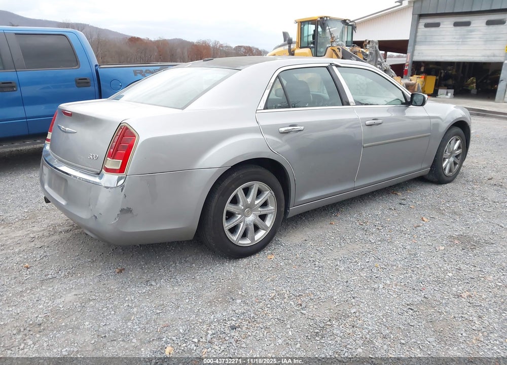 2011 CHRYSLER 300 VIN: 2C3CA4CG8BH524591