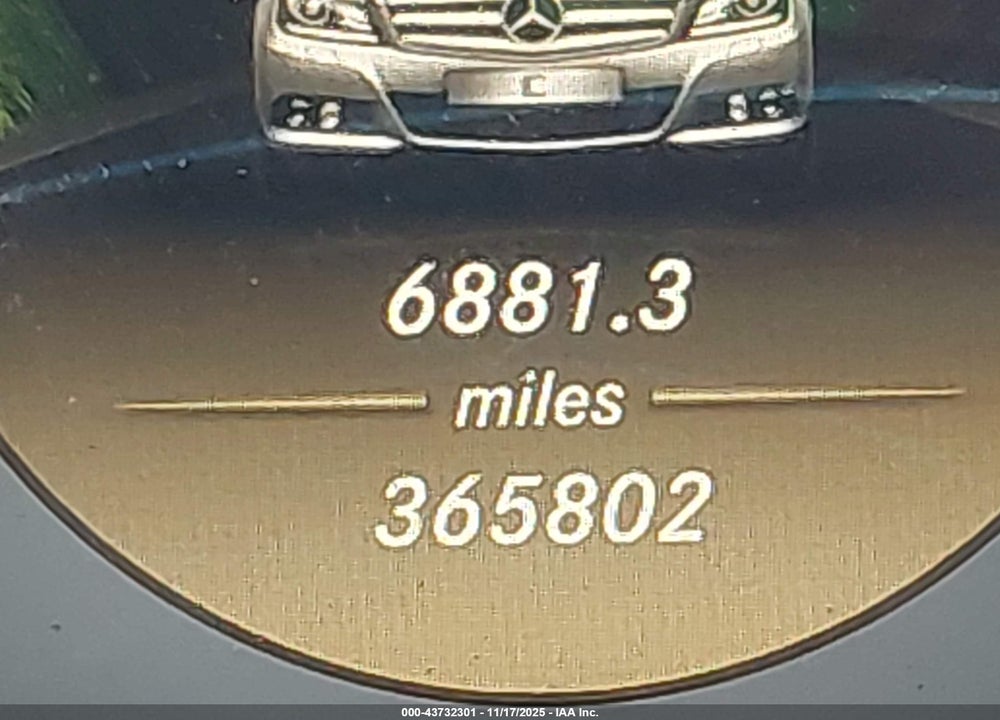 2012 MERCEDES-BENZ C 350 SPORT VIN: WDDGJ5HB4CF734985