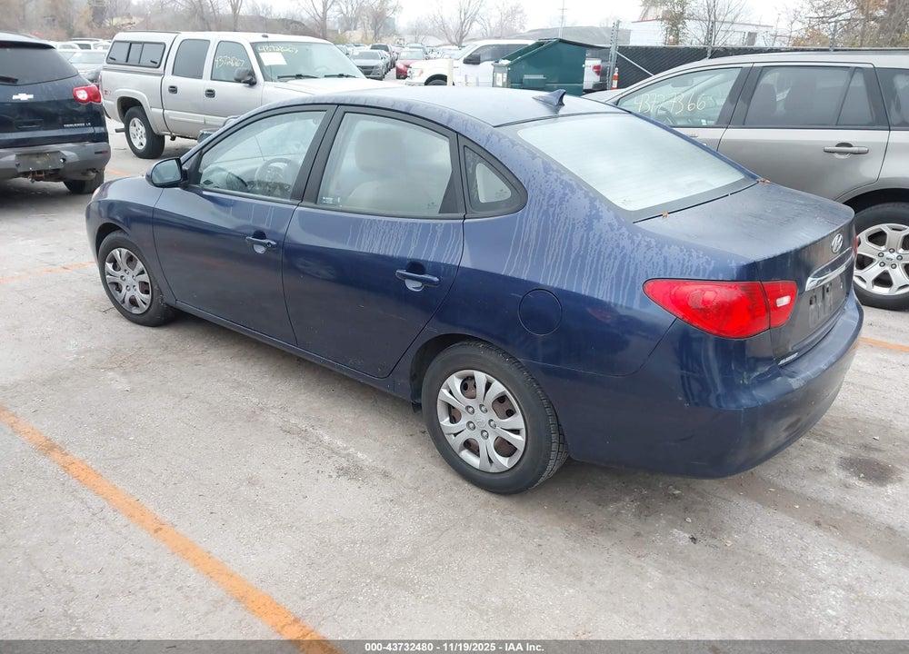 2010 HYUNDAI ELANTRA VIN: KMHDU4AD2AU910656
