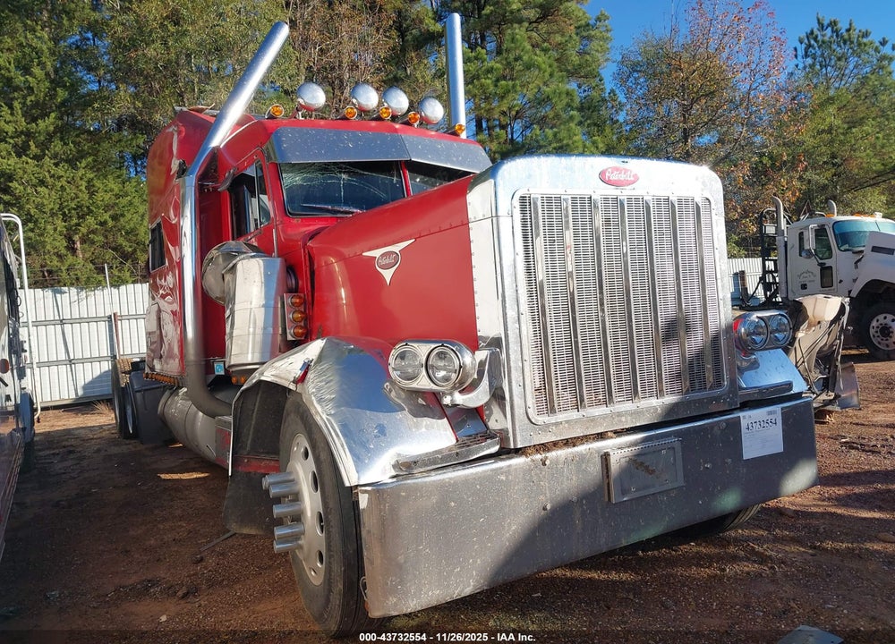 2003 PETERBILT 379 VIN: 1XP5DB9X13D585074