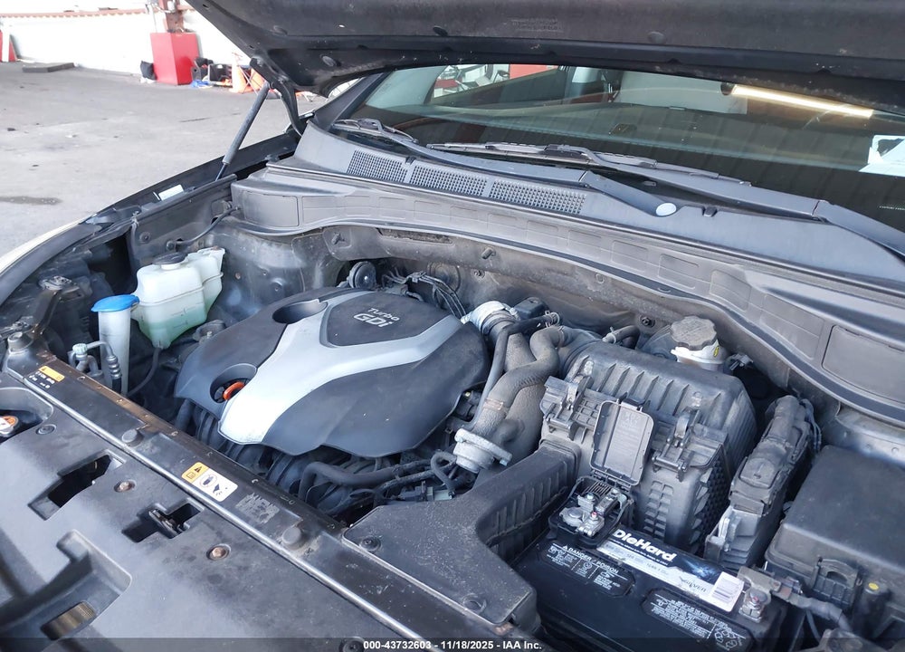 2013 HYUNDAI SANTA FE SPORT 2.0T VIN: 5XYZUDLAXDG098025