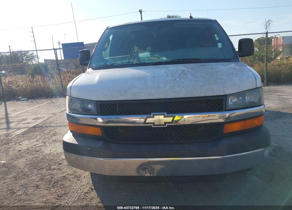 2016 CHEVROLET EXPRESS 3500 LT VIN: 1GAZGPFG4G1203907