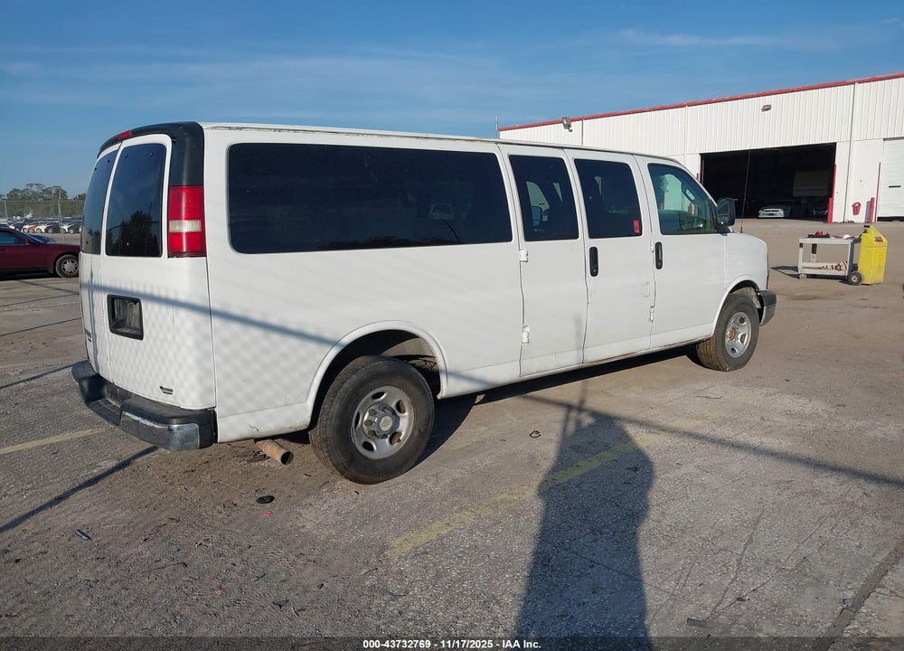 2016 CHEVROLET EXPRESS 3500 LT VIN: 1GAZGPFG4G1203907