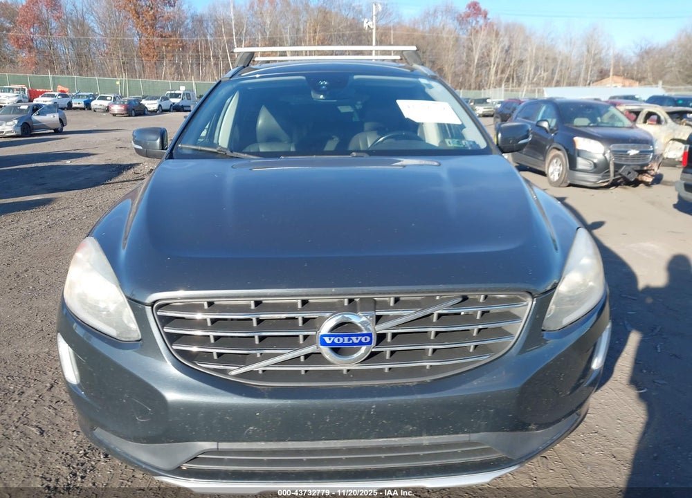 2015 VOLVO XC60 T6 VIN: YV4902RK4F2636082