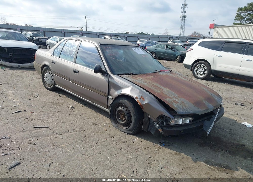 1992 HONDA ACCORD DX VIN: 1HGCB7643NA202599