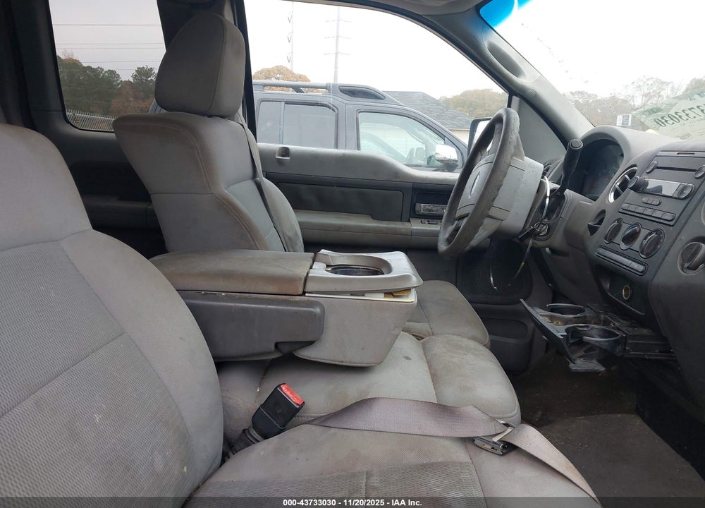 2004 FORD F-150 STX/XL/XLT VIN: 1FTRX12W34NC13933
