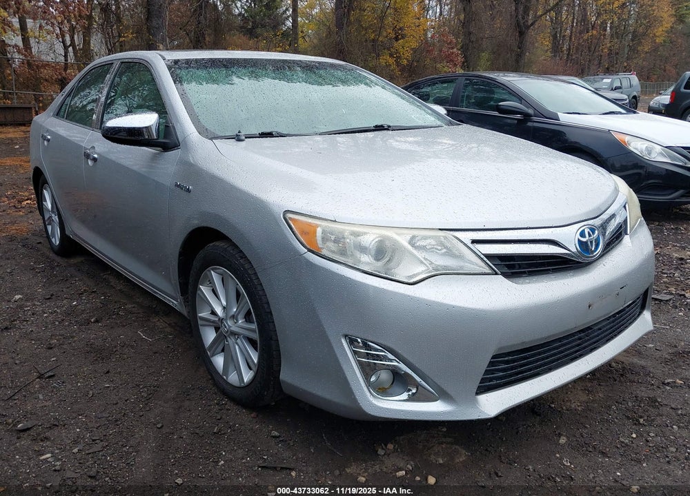 2014 TOYOTA CAMRY HYBRID XLE VIN: 4T1BD1FK8EU125464
