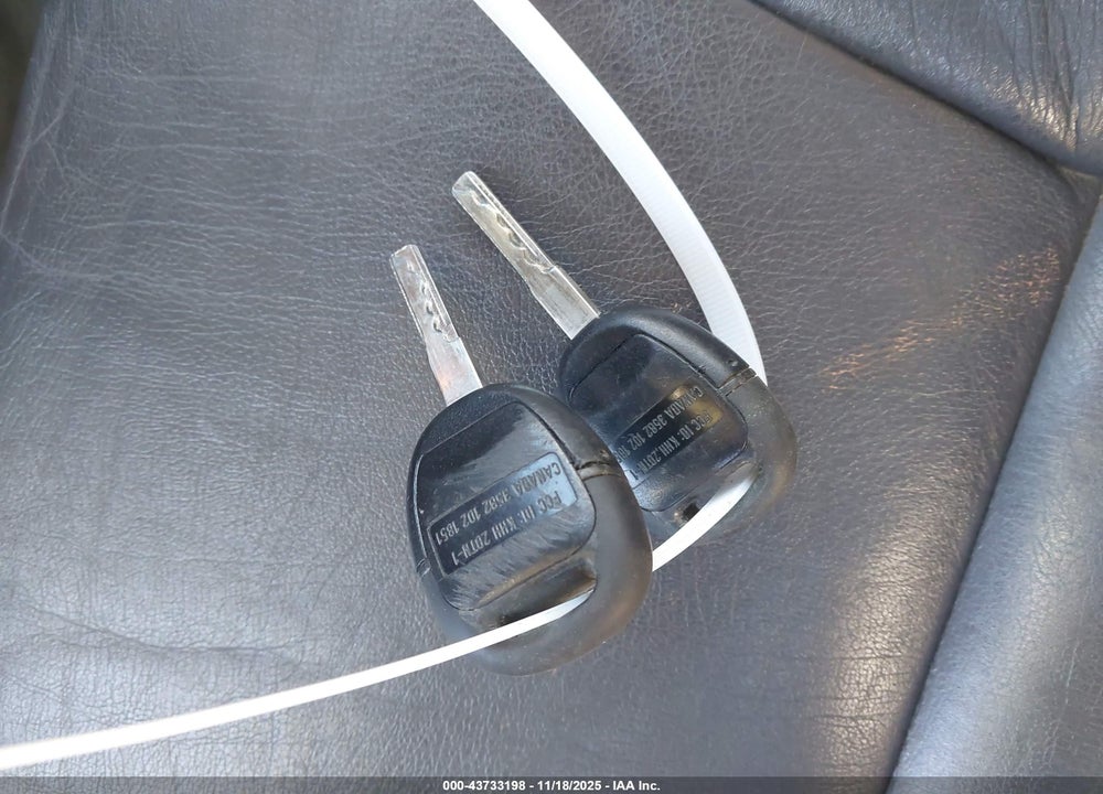 2001 SAAB 9-5 VIN: YS3ED48E613050959