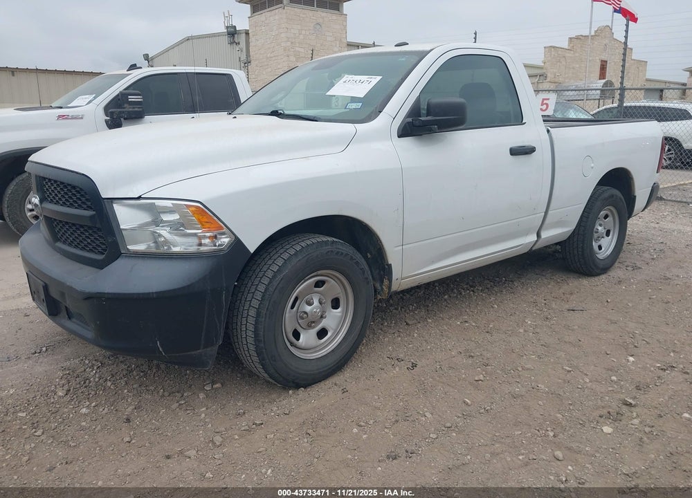 2022 RAM 1500 CLASSIC VIN: 3C6JR6AG3NG205430