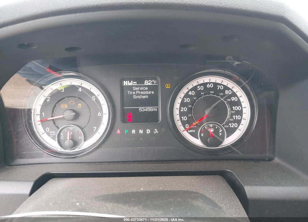 2022 RAM 1500 CLASSIC VIN: 3C6JR6AG3NG205430