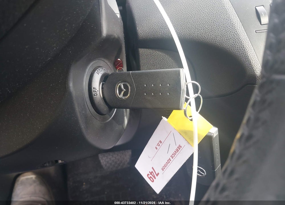 2012 MAZDA 3 I GRAND TOURING VIN: JM1BL1M81C1588284