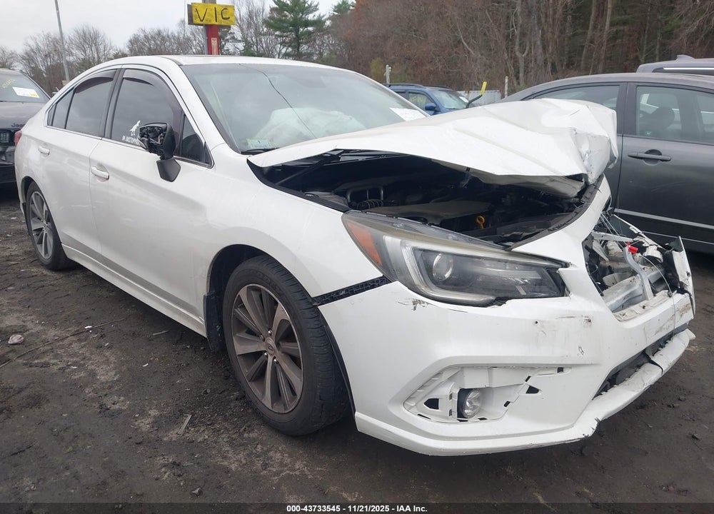 2018 SUBARU LEGACY 2.5I LIMITED VIN: 4S3BNAN62J3032347