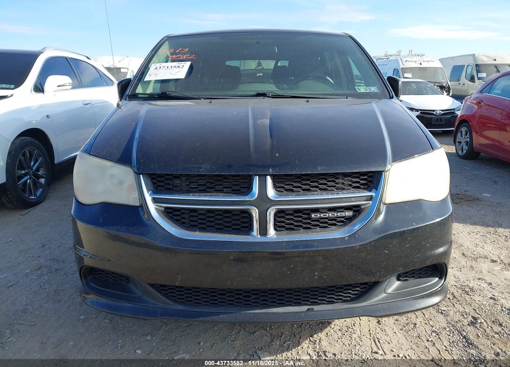 2011 DODGE GRAND CARAVAN MAINSTREET VIN: 2D4RN3DG5BR663853