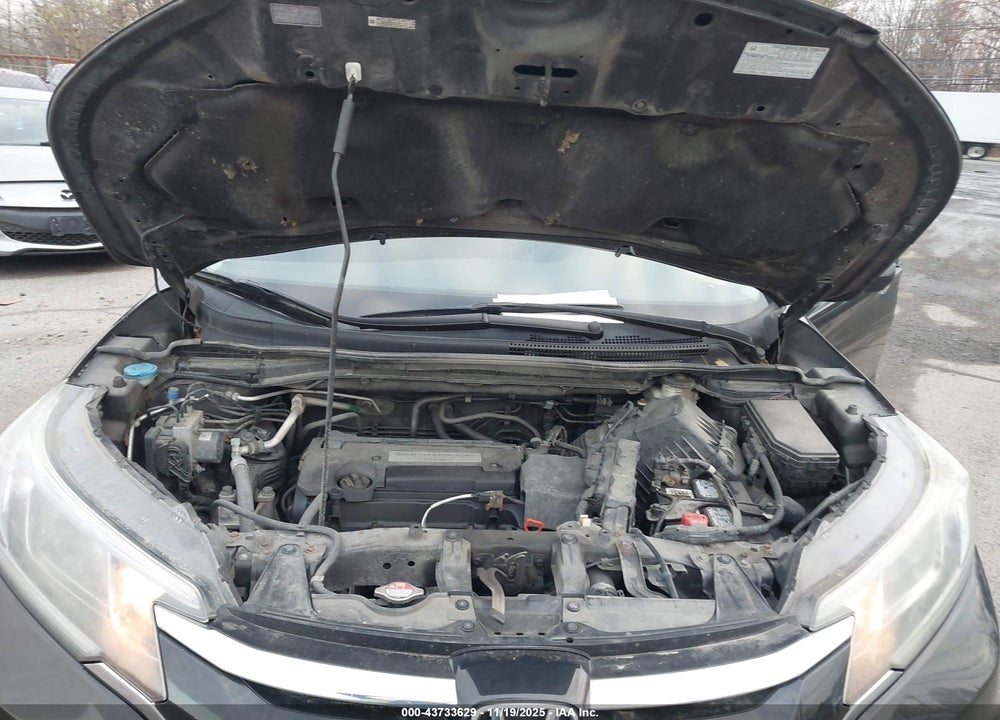 2015 HONDA CR-V VIN: 2HKRM4H31FH621177