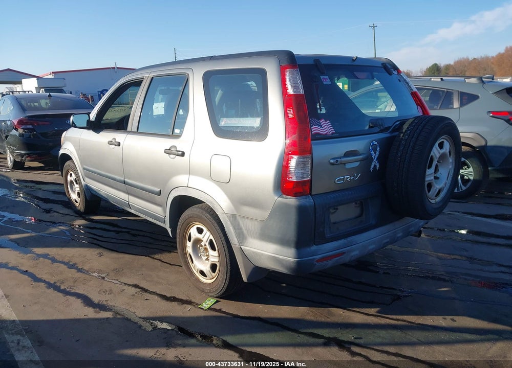 2005 HONDA CR-V LX VIN: JHLRD78595C057830