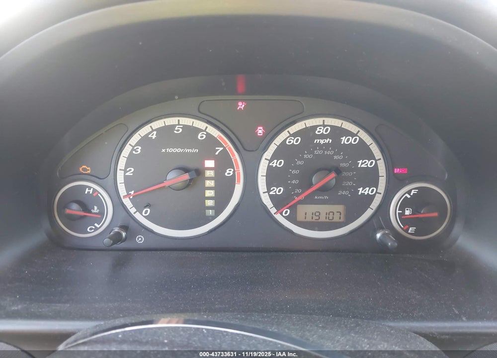 2005 HONDA CR-V LX VIN: JHLRD78595C057830
