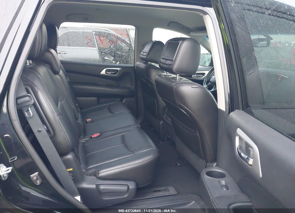 2014 NISSAN PATHFINDER SL VIN: 5N1AR2MM8EC619918