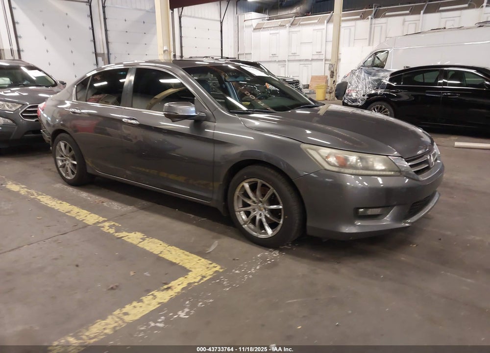 2015 HONDA ACCORD EX VIN: 1HGCR2E71FA045196