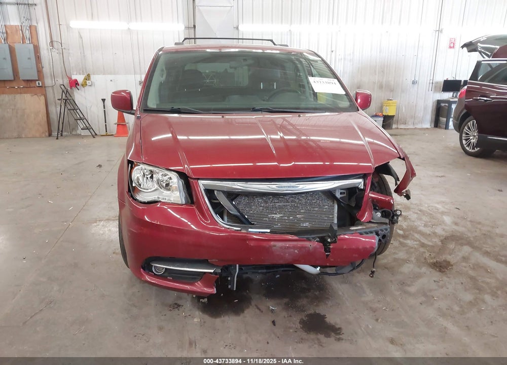 2011 CHRYSLER TOWN & COUNTRY TOURING-L VIN: 2A4RR8DG4BR616144