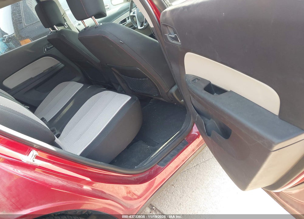 2014 CHEVROLET EQUINOX 1LT VIN: 1GNALBEK7EZ133687